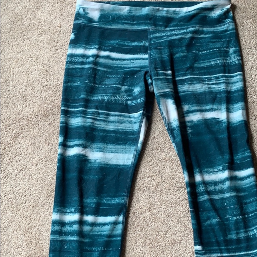 Capri length Under Armour legging